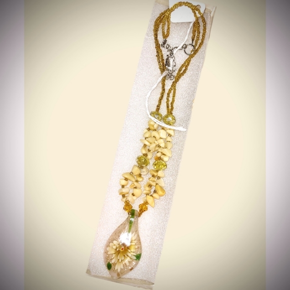 Murano Fused Glass Pendant on Yellow Beaded Necklace - Picture 6 of 14